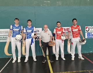 Mikelarenak eta Otanok bizirik segitzen dute Iruñeko Alde Zaharreko erremonte txapelketan