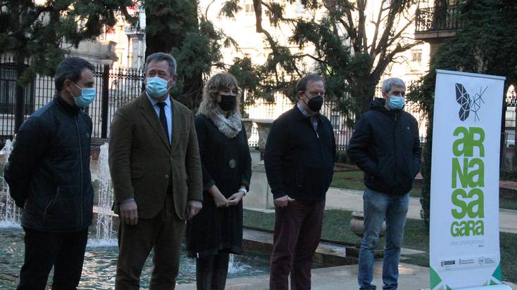 Mairu Antzerki Tailerrak jaso du Arnasguneak antzerki sorkuntzarako beka, ‘Intxaurra’ antzezlana sortzeko