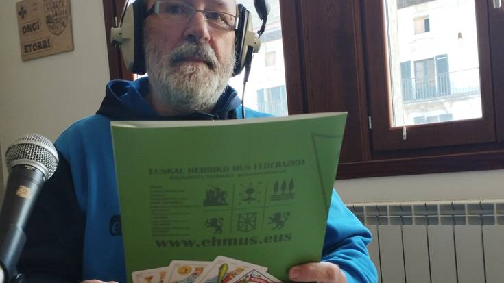 Euskal Herriko Mus Txapelketako Txapelak Zuberoara