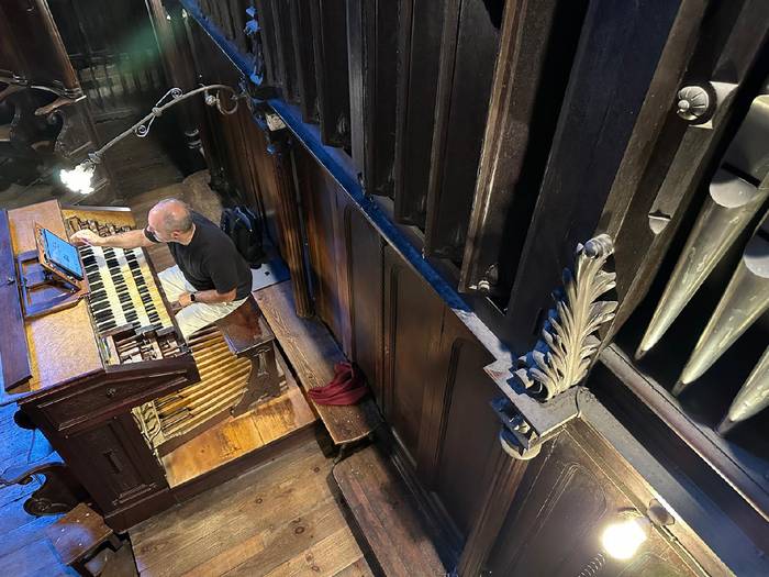 Organo kontzertu ederra eman du Juan de la Rubiak Berako elizan