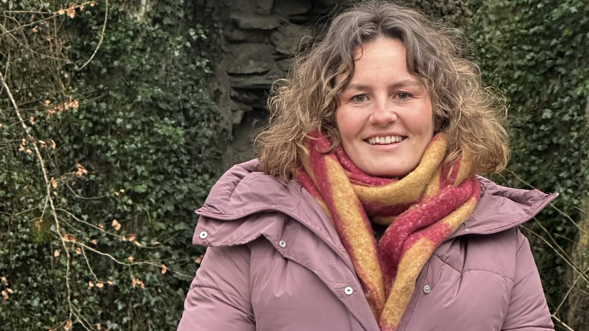 «Burdinolen inguruan eraiki zituzten giza eta komunikazio sareak»