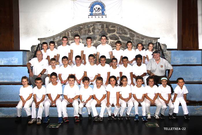 Lesakako Arkupe pilotazale elkartearen ikasturte bukaerako jaialdia egin dute