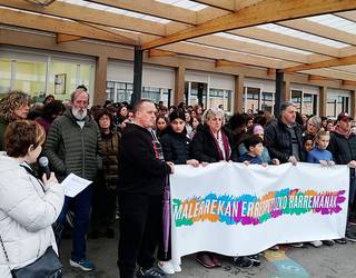 Elkarretaratze instituzionala egin du Malerrekako Mankomunitateak Emakumeen Egunaren harira