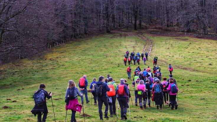 [ARGAZKIAK] 65 mendizalek osatu dute Trabuko Bideko lehenbiziko etapa