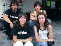 ‘Baleike’ musika taldea sortu dute Irune eta Itsaso Elizagoienek