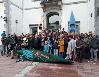 Senpereko SPUC Kirolak taldeko kayak atala haserre dago herriko etxearekin