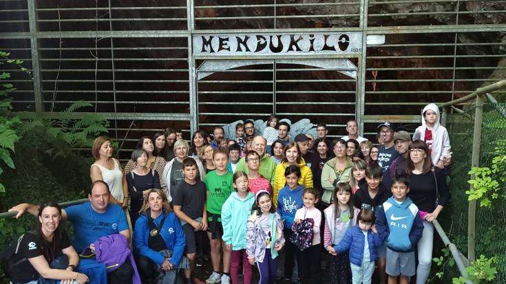 Mendukilo leizean sar-atera