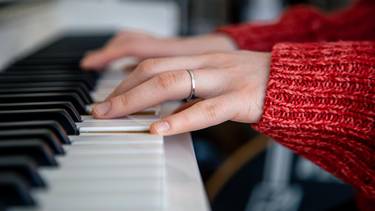Piano kontzertu solidarioa eginen dute ekainaren 15ean Elizondon