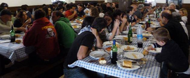 Eguraldi euritsuari aurre eginez ospatu zen Zubietako Euskararen Eguna
