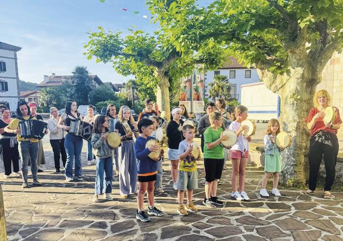 Urdazubin ere bestak ospatuko dituzte maiatzaren 13tik 17ra