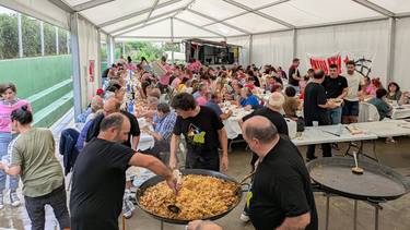 [ARGAZKIAK] Giro ederrean ospatu dituzte Elgorriagako bestak