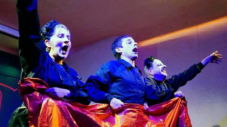 Gilkitxarok "Alperrak, tunanteak eta maleantak" antzezlana eskainiko du ortziralean Lesakan