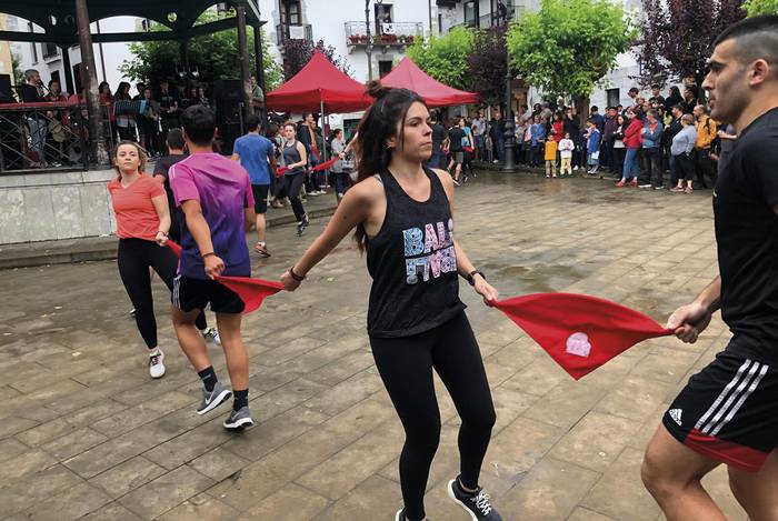 Udako solstizioko besta egitarau oparoarekin dator Lesakara