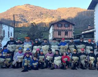 [ARGAZKIAK] Joare soinuak aditu dituzte errege bezperan Aurtizen eta Iturenen