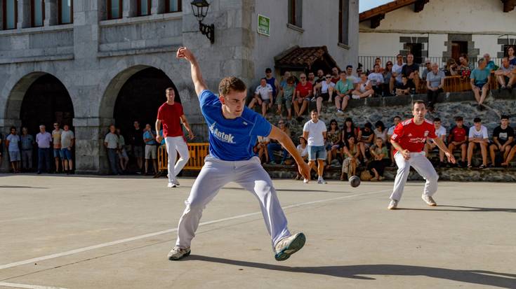 Leitzako Plazako Pilota Txapelketan izena emateko epea ireki dute