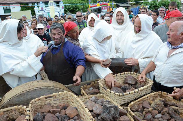 Ekitaldiz betetako hilabetea izan da agorrila