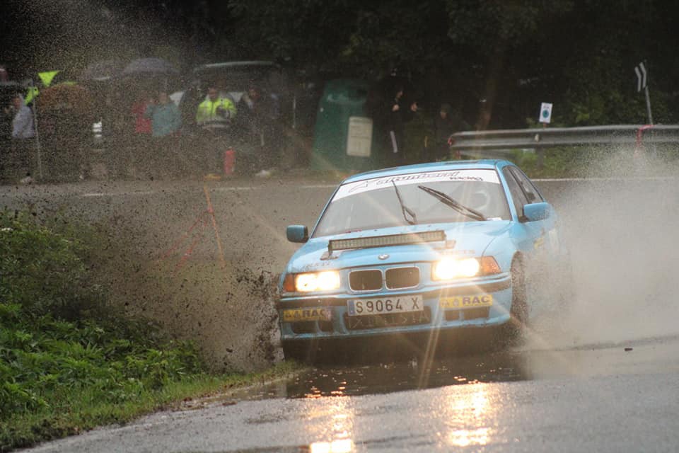 Ivan Muñozek eta Gabino Martinezek gidatutako Porschea gailendu da Lesakako XX. Rallysprintean