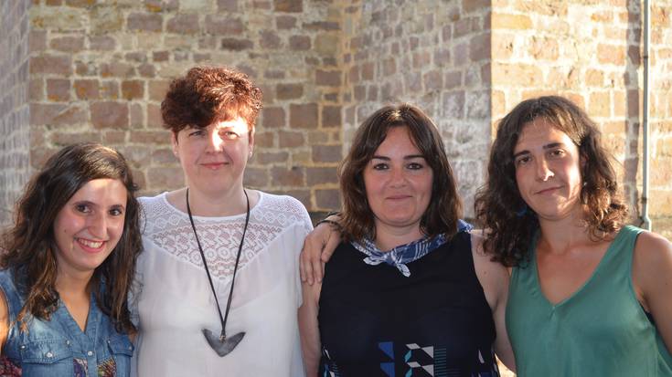 30 urte bete ditu Etxalarko Altxata elkarteak