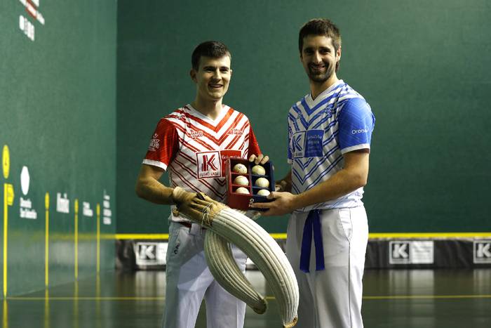 Ansa II.a eta Juanenea buruz buruko finalerako txartelaren bila