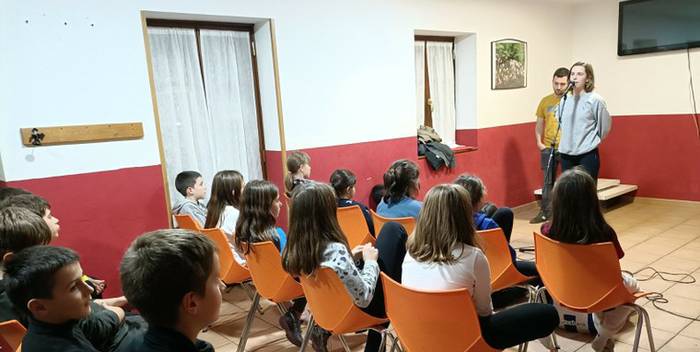 Arantzan eta Legasan eginen dituzte abendu hondarrean Nafarroako bertso eskoletako haurren topaketak