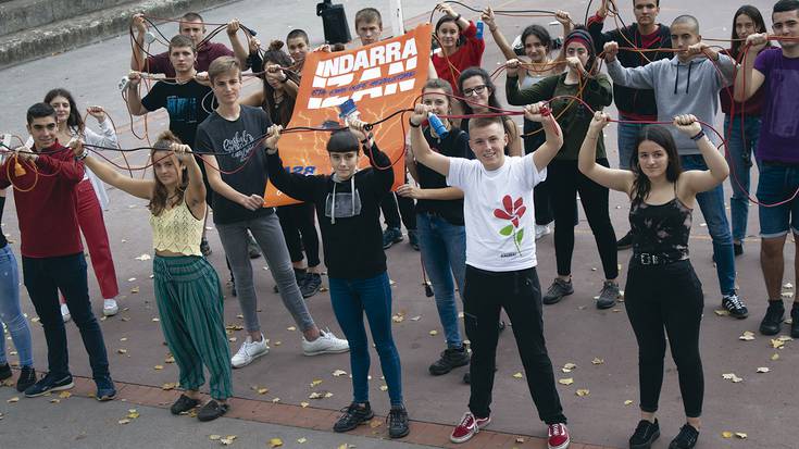 Ikasgelak hustu eta karrikak hartzeko prest