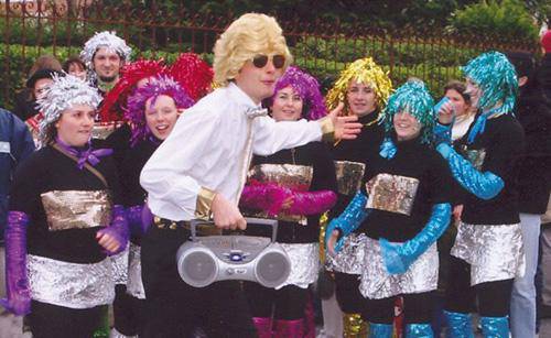 ‘Xingar eta arroltze, bat edo bertze’ kantatzeko tenorea gainean dugu