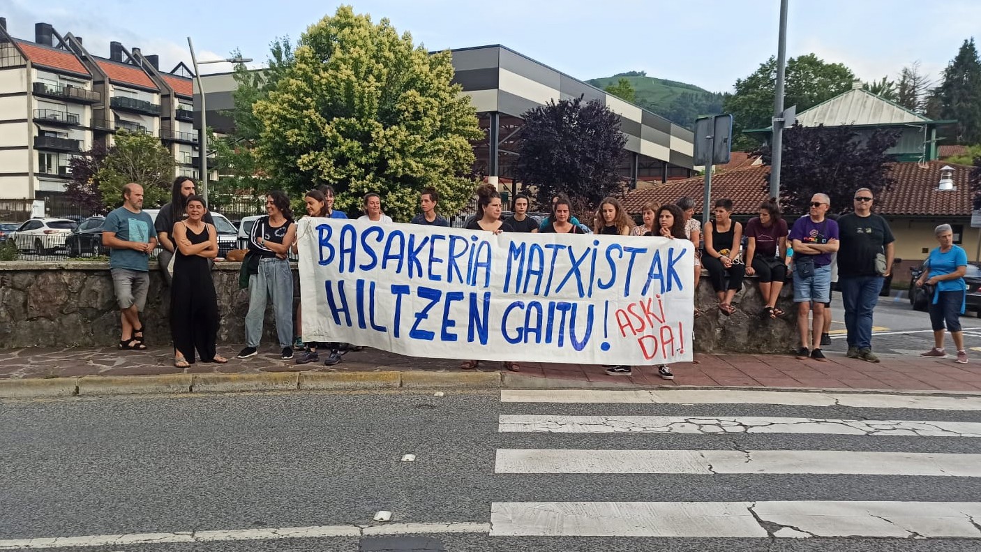 Iruñeko hilketa matxista salatzeko elkarretaratzea egin dute Beran