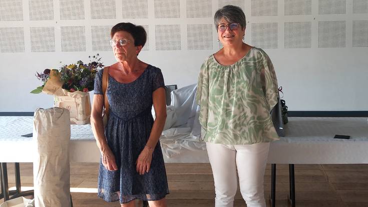 Kattin Gerendiain eta Aña Larzabal Sarako herri langileak erretretan sartu dira