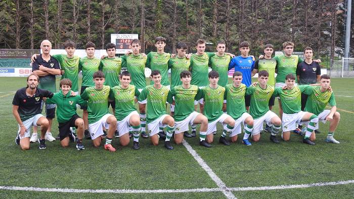 BRT Menditarrak eta Sarako Izarra errugbi talde nagusiek garaipen politak lortu dituzte