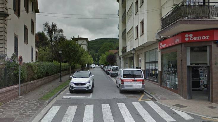 Baztango Talde Ekosozialak Elizondon hiru bidegorri egiteko proiektua proposatu dio udalari