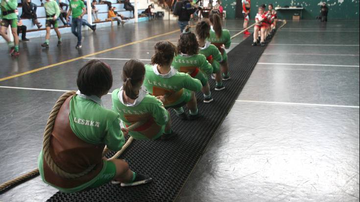 Nafarroan txapel guztiak irabazita Euskal Herriko sokatira txapelketari ekinen dio Beti Gaztek asteburuan