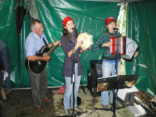 Urritzokietako Santa Krutz bestak igandean ospatuko dira Etxalarren