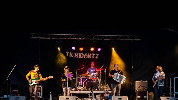 Trikidantz: Mende laurden plazaz plaza