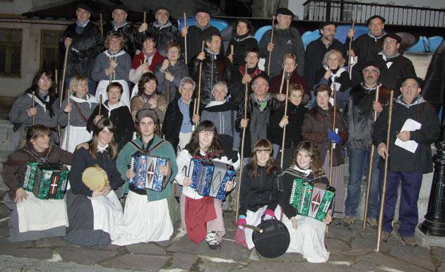 Santa Ageda bezperako kantu itzuliak ez du hutsik eginen aurten