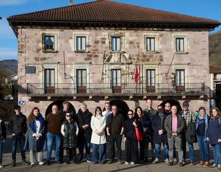 Nafarroako Gobernuak Elizondon bultzatutako etxebizitzen zaharberritzeak nabarmendu ditu