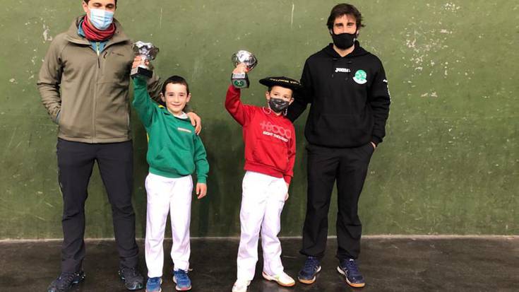 59 neska-mutikok parte hartu dute Bortzirietako banakako pilota txapelketan