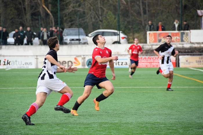 Denboraldiko azken txanpan sartuta beraien helburuetara hurbildu nahi dute eskualdeko kirol taldeek