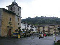 Urdazubiko plaza itxura berritua