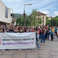 Zizurren gertatutako erailketa matxistagatik elkarretaratzea