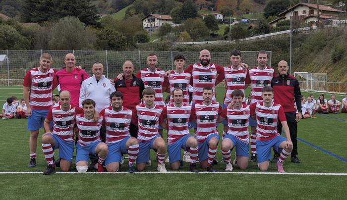 Belar artifiziala duen Arkiskil berrituan gogotsu Aurrera