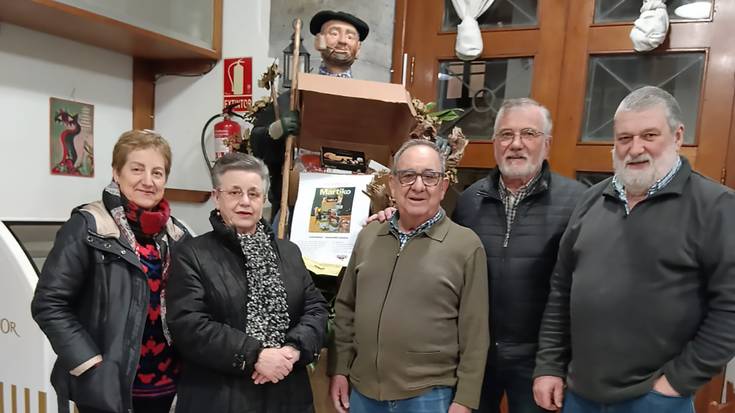 Lesakako San Fermin elkarteak eman du eguberrietako saskia