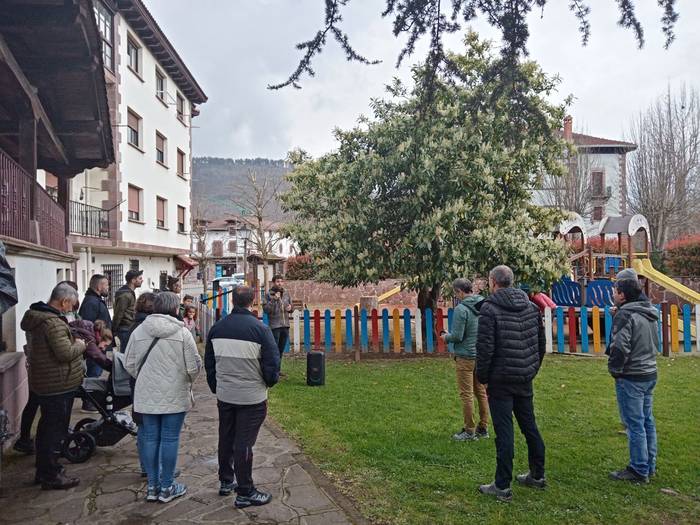 Herriko zuhaitzen kimaketei buruzko bizikleta ibilaldi gidatua eginen dute larunbatean Elizondon