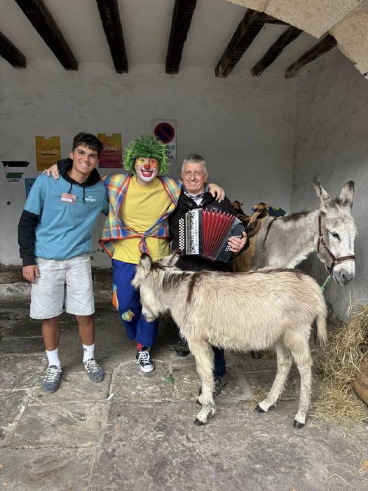 Pontx pailazoak ere parte hartu du Sarako Ikusi Mikusi jaialdian