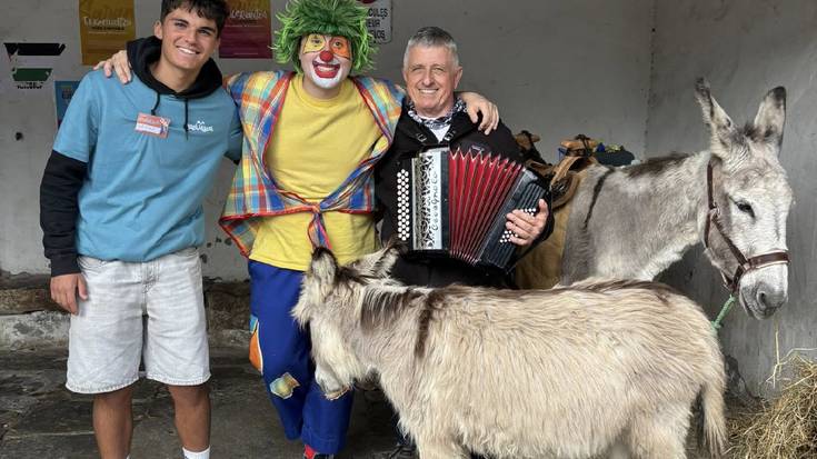 Pontx pailazoak ere parte hartu du Sarako Ikusi Mikusi jaialdian