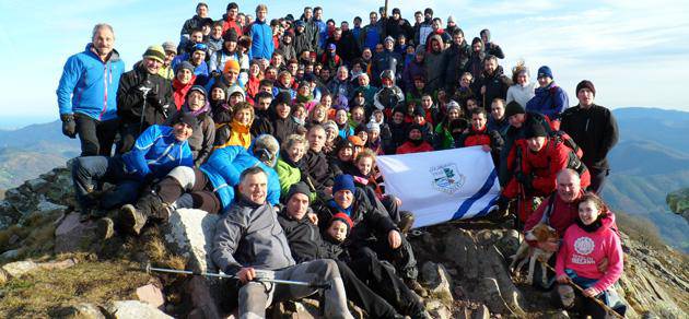 200 korrikalarik baino gehiagok hartu dute parte Doneztebeko San Silvestre lasterketan