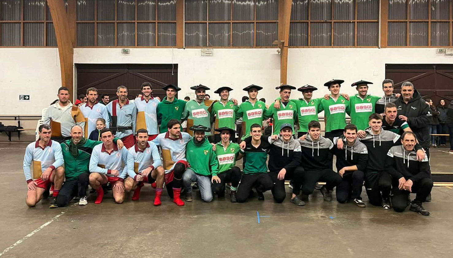Euskal Herriko pisu astuneko sokatira txapelketa irabazi du Beti Gaztek