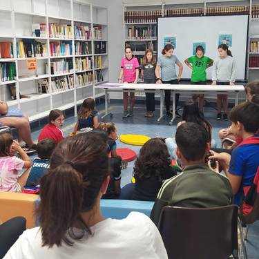 'Sei hilabete, sei erronka' Donezteben: Eguberriak