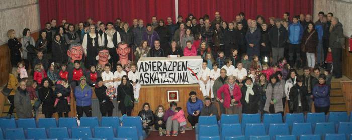 Adierazpen askatasunaren aldeko kalejira irekia antolatu dute Leitzan abenduaren 18an