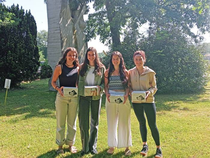 Lekaroz Institutuko lau ikasle sarituak izan dira Kaixomundua lehiaketan