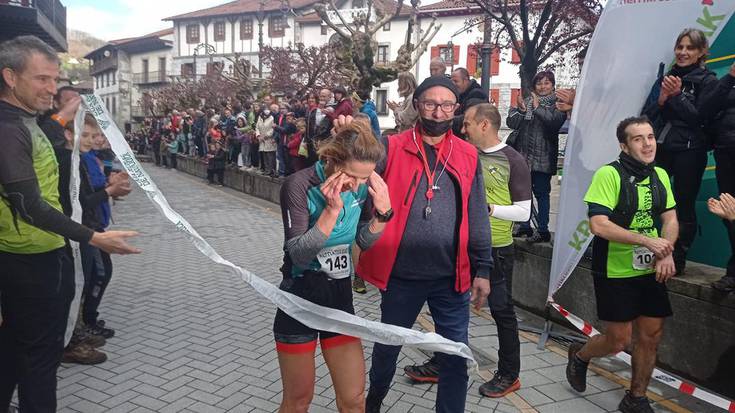 Soraluzeko Ander De Luis eta Zarauzko  Nerea Amilibia nagusitu dira Lesakako III. Mendi Lasterketan